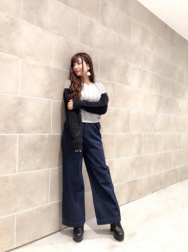トップスを主役に♡袖配色knit♡Natsumi