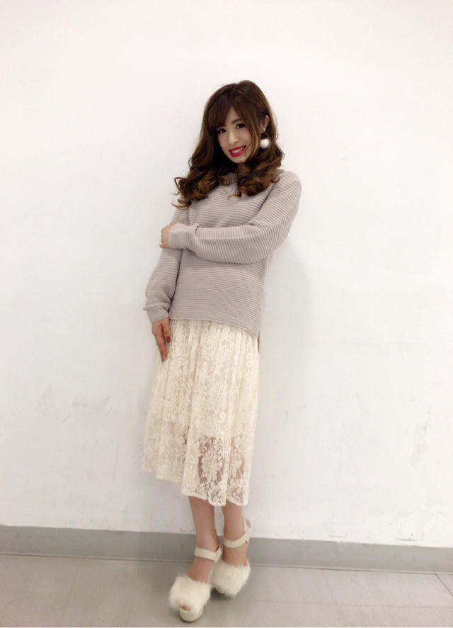 SPECIAL ITEMS♡♡ニット×レーススカート(◍•ᴗ•◍) ちさと