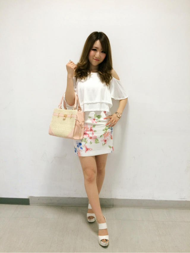 新作♡花柄スカート×オフショルTOPS