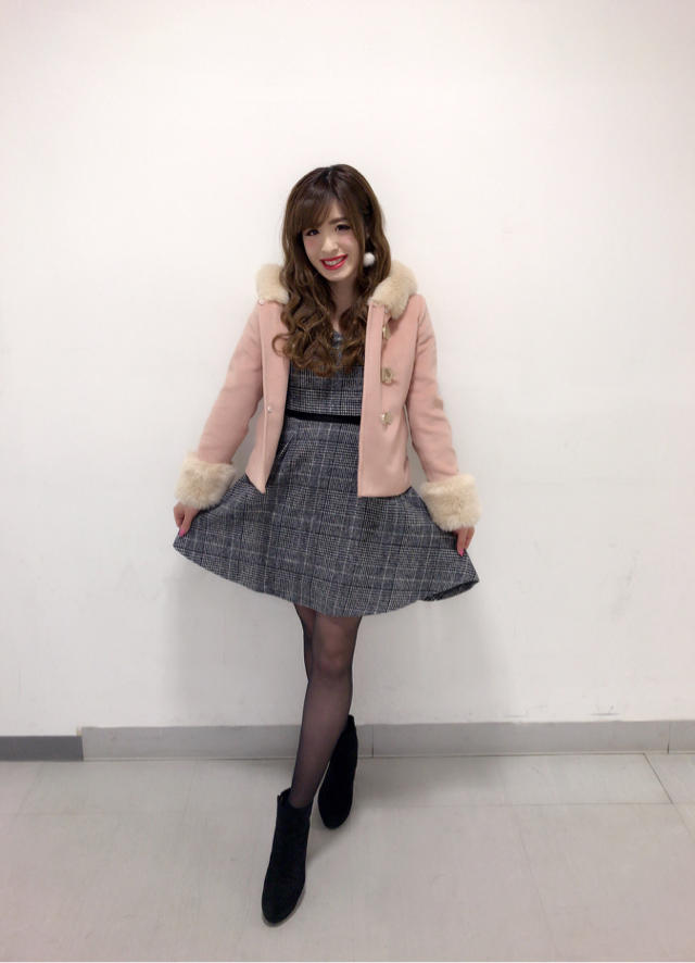 再入荷♡♡ショート丈ビット付コート( ˘͈ ᵕ ˘͈  )今年最後のご挨拶♡ ちさと