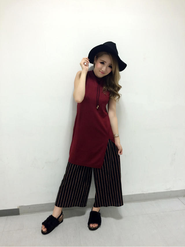 CECILPRESS#2掲載コーデ♡トレンドの大胆なスリットがpoint..♡✧︎はるにゃん