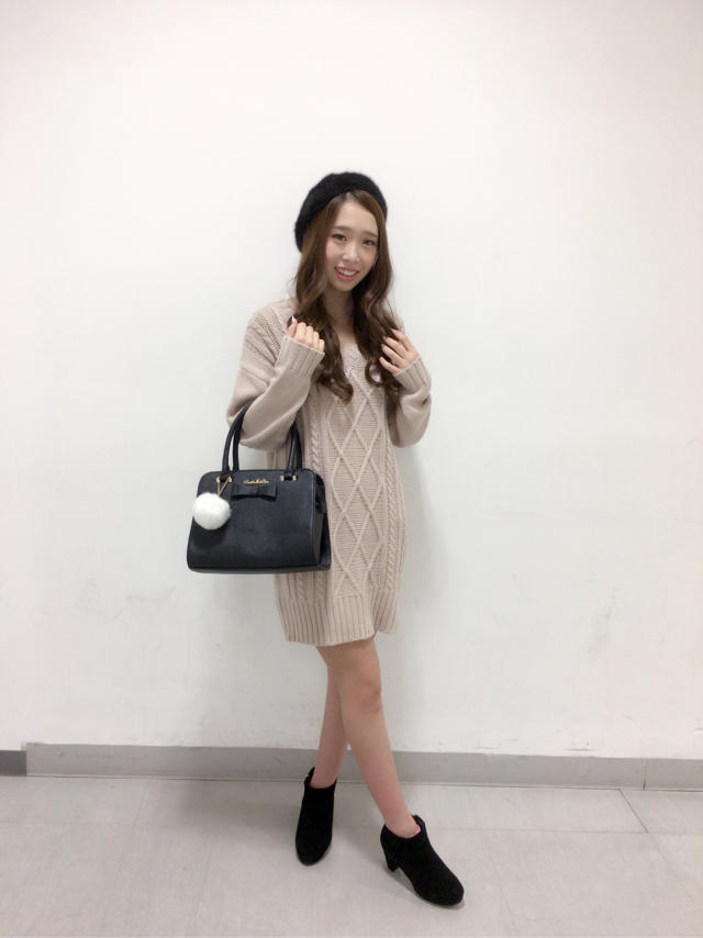 Back styleがsexy♡セシル一押しワンピース( ˙-˙=͟͟͞͞)♡   りさ