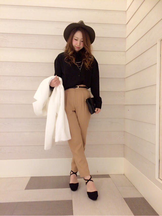 被る可能性低め！！黒シャツでオシャレかっこいいコーデ♡nao