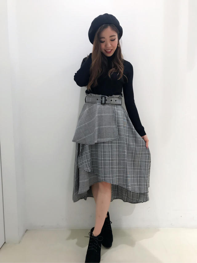 モノトーンで大人っぽく♡chisato