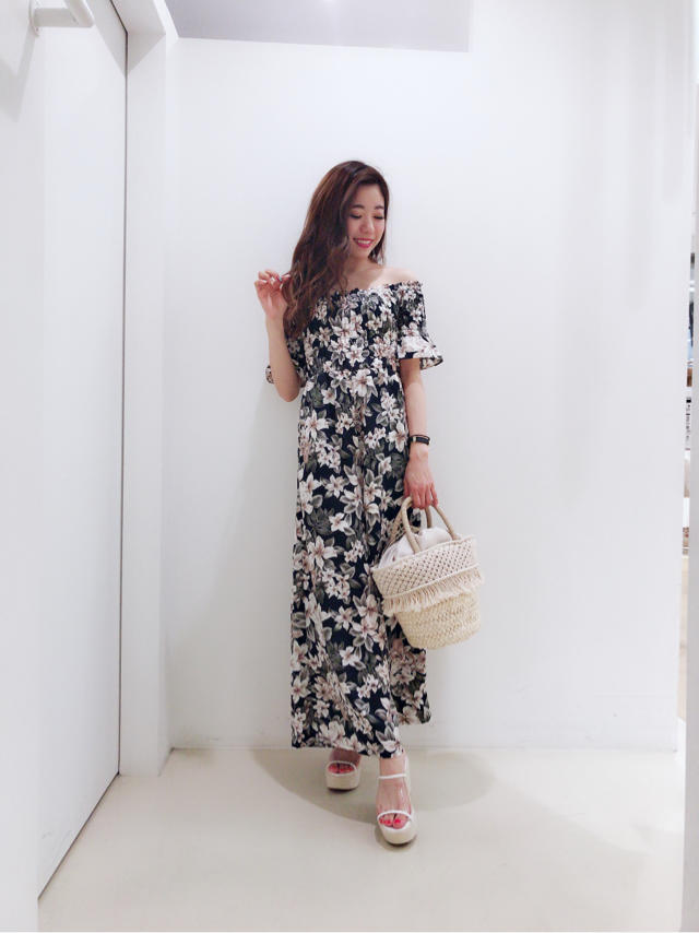 ワンピースがALL¥5,000！！vivi掲載の大人気花柄のロンパース♡chisato