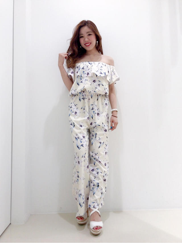 大人気のリリー柄オールインワンが再再入荷♡chisato