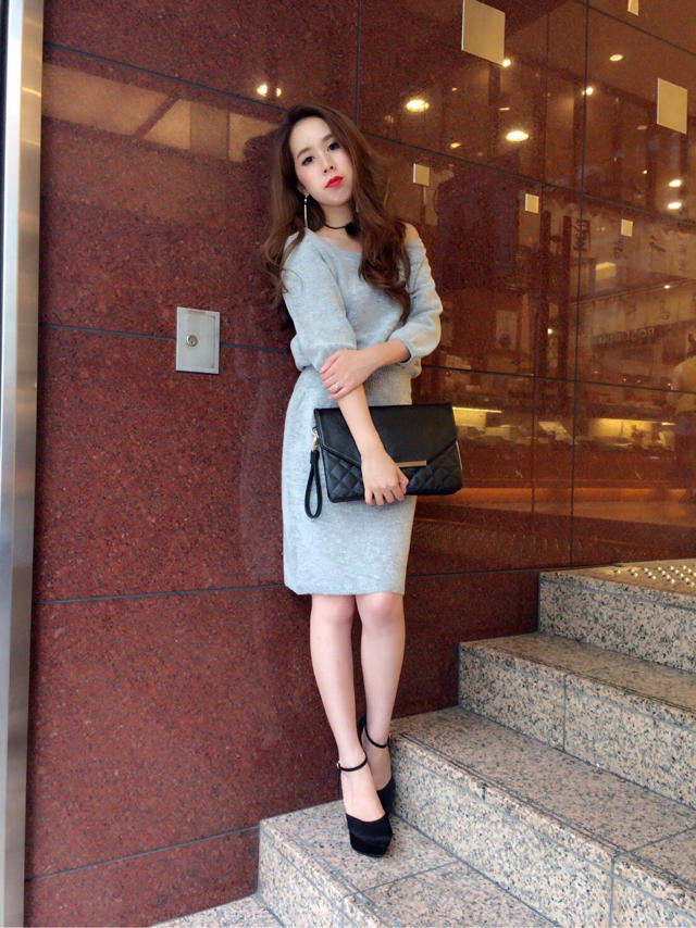 ラインが綺麗な大人っぽワンピ♡オフショルにしても◎キョン