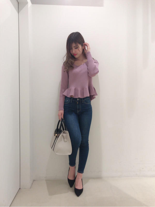 春カラー♡バックスピンドルニット♡未来