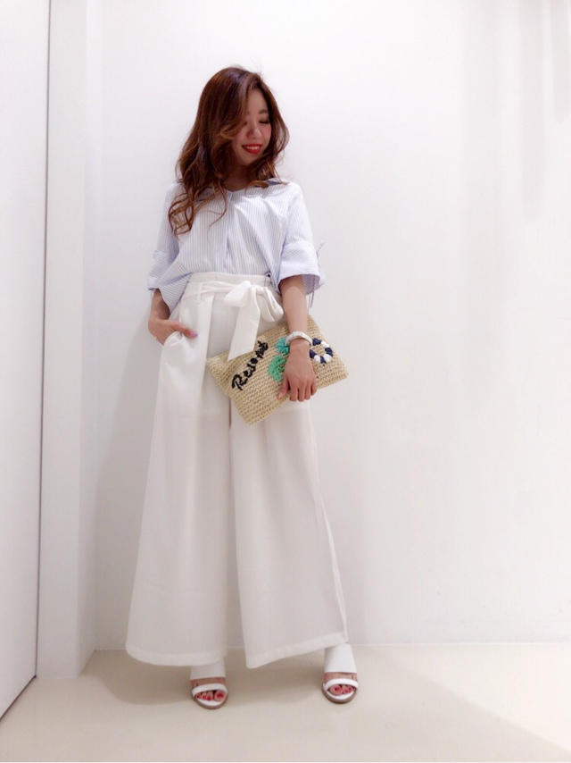 後ろまで可愛い♡ストライプシャツ♡chisato