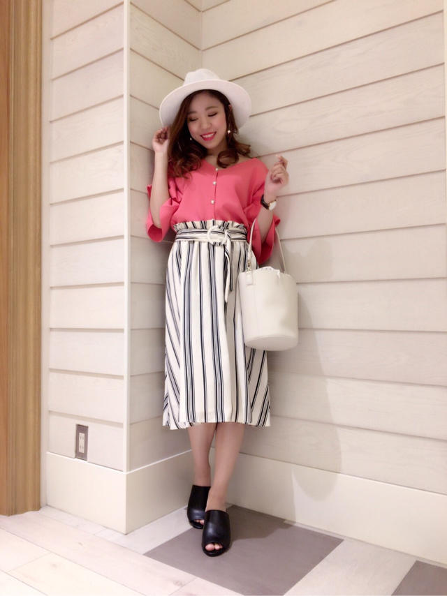 パッと目が引く天王寺で人気コーディネート♡chisato