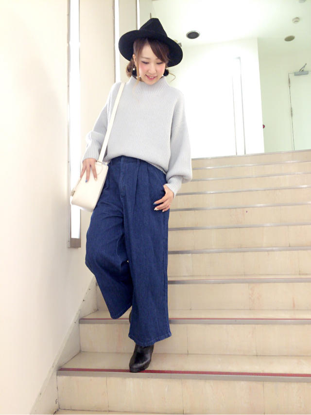 身長低い方でも安心ワイドパンツ☆合わせたトップスは…？？クリスマスシーズン♡nao