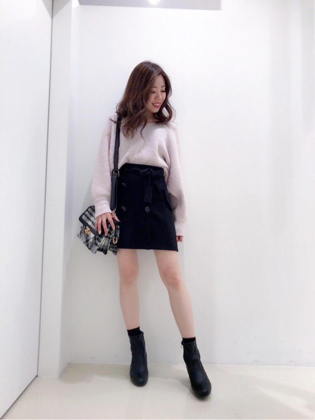 シンプルラメニットがお気に入り♡店頭コーデ♡chisato
