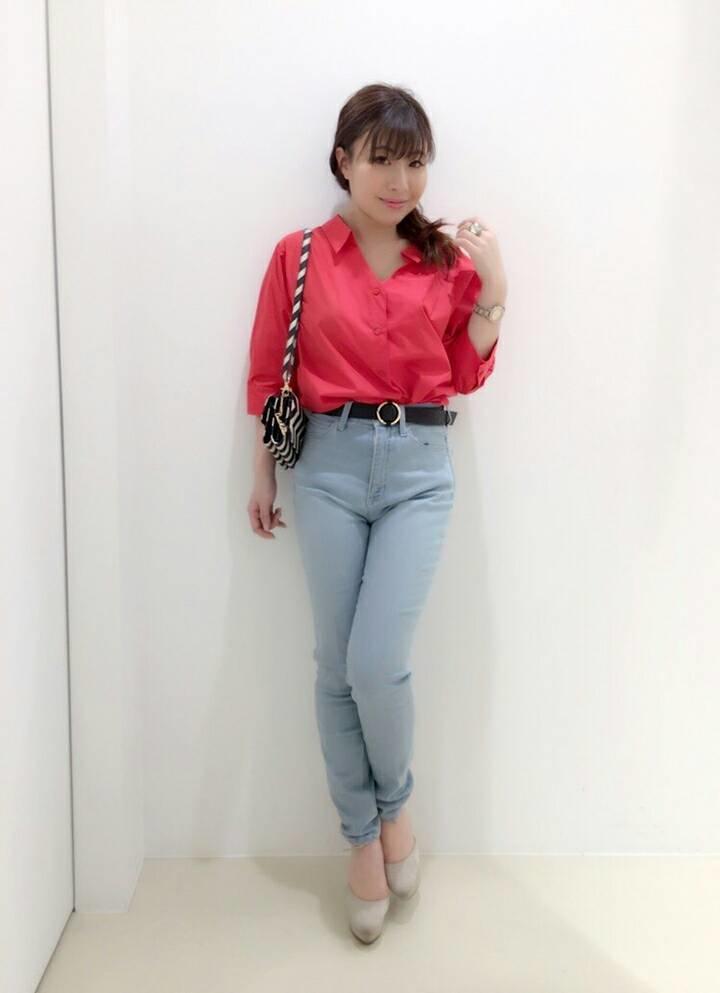 後ろが可愛いシャツ☆ayae