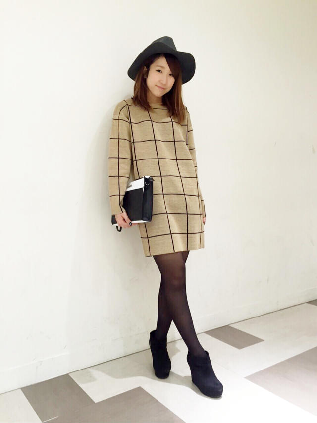 ブロックチェックで大人カジュアルコーデ♡