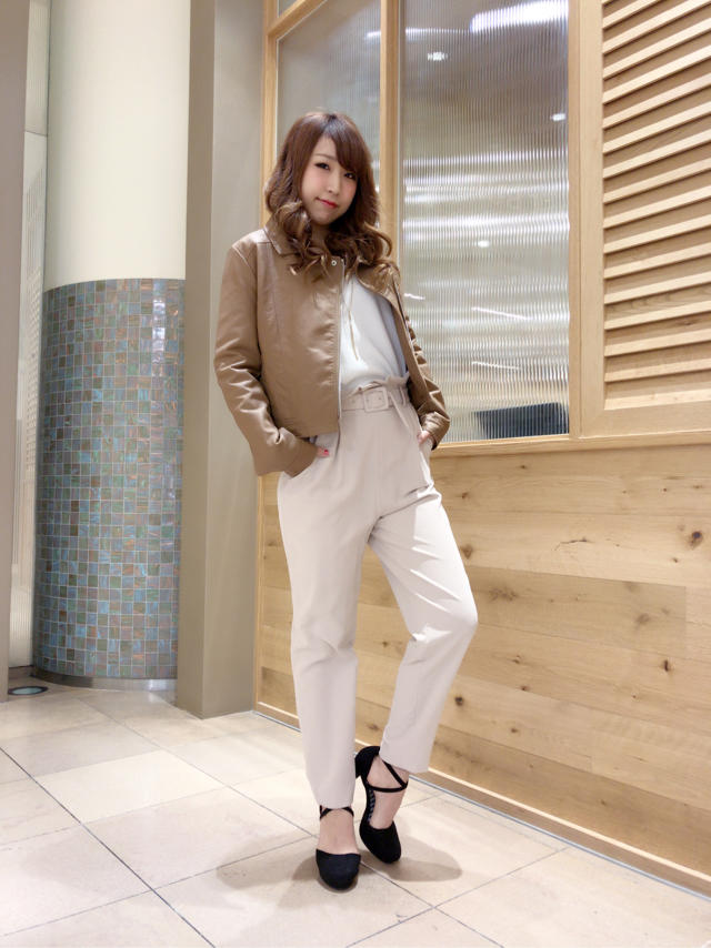くすみピンクでオトナ女子に♡スタッフ店頭コーデ☆nao