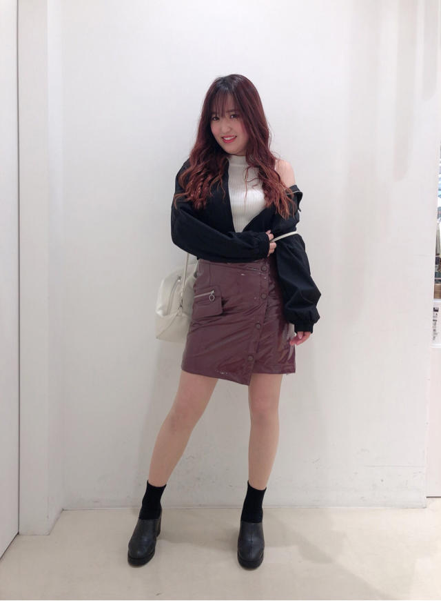 個性派アイテム♡エナメル素材でクールスタイル♡未来