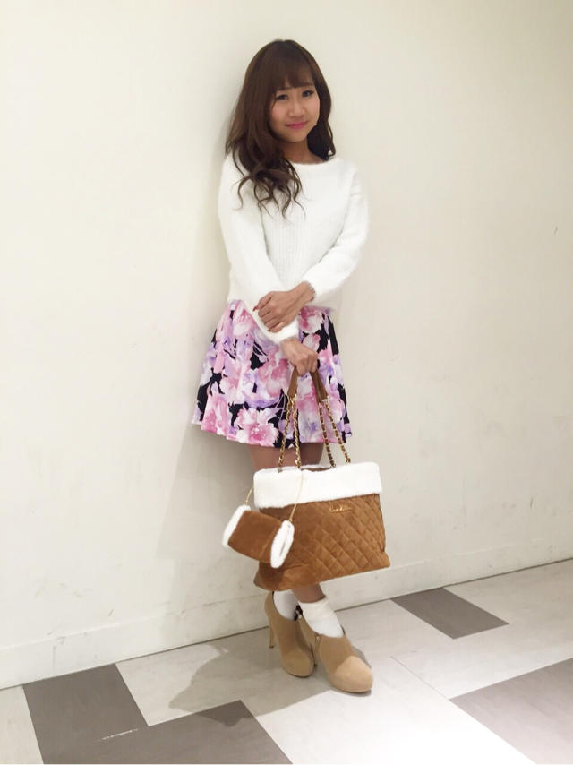クリスマスデートコーデ♡off shot