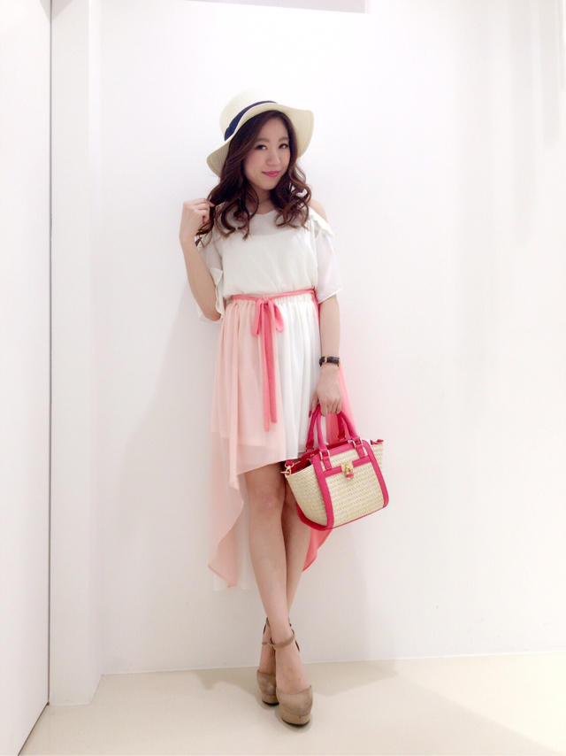 美脚効果ありの夏先どりスカート♡TGCでも♡chisato