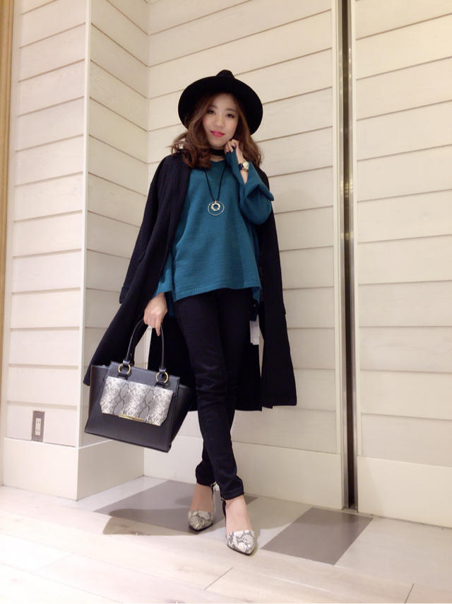 人気のパイソン柄がポイントコーデ♡chisato