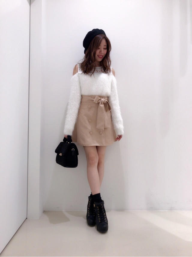 レースニットで可愛くデートコーデ♡chisato