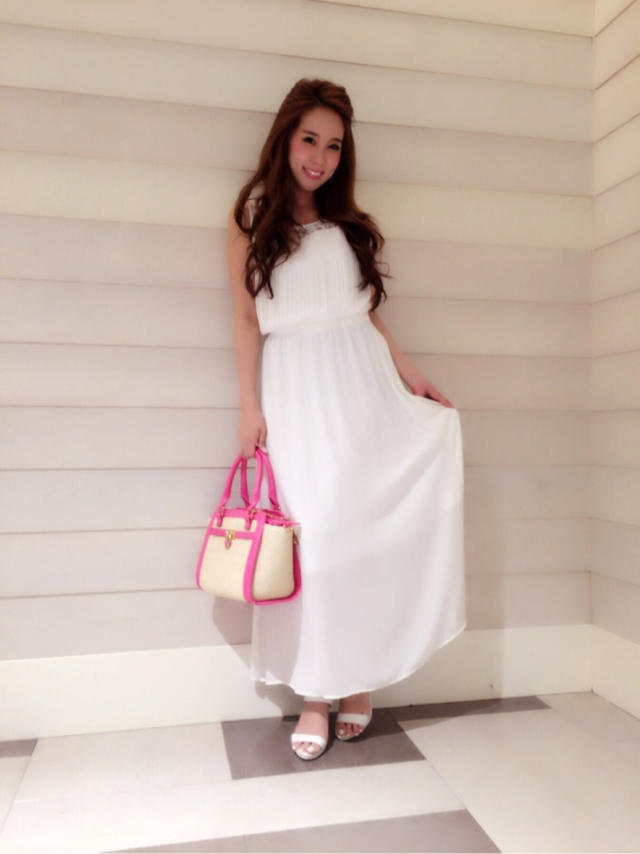 夏らしさ満点◎水着の上からでも着てみては？？マキシ丈ワンピース♡