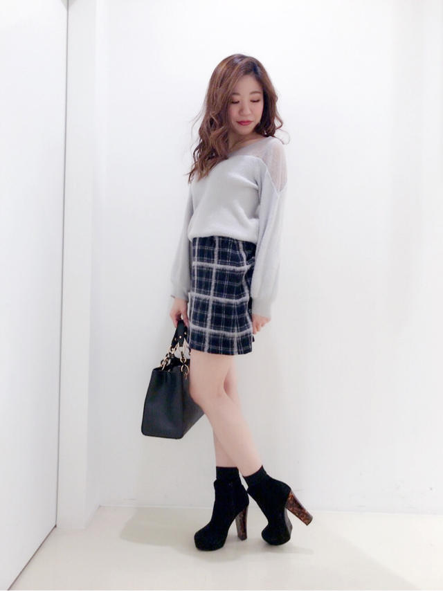 大人気のレースニットが再入荷♡店頭コーデの紹介♡chisato