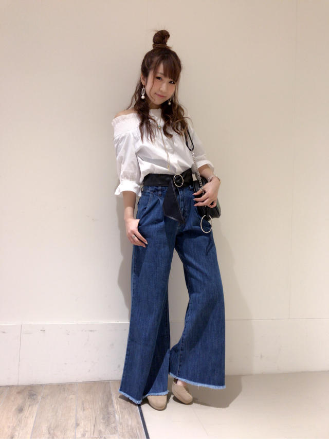 このコーデでお花見やピクニックに行きたい♪女子力ありのカジュアルコーデ♡nao