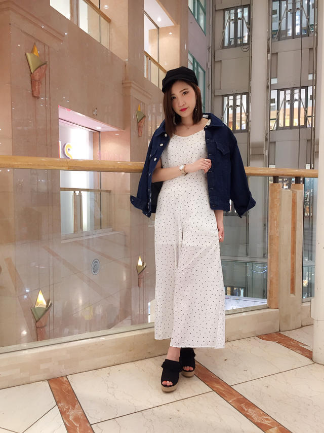 スリットが涼しげ♡kotone