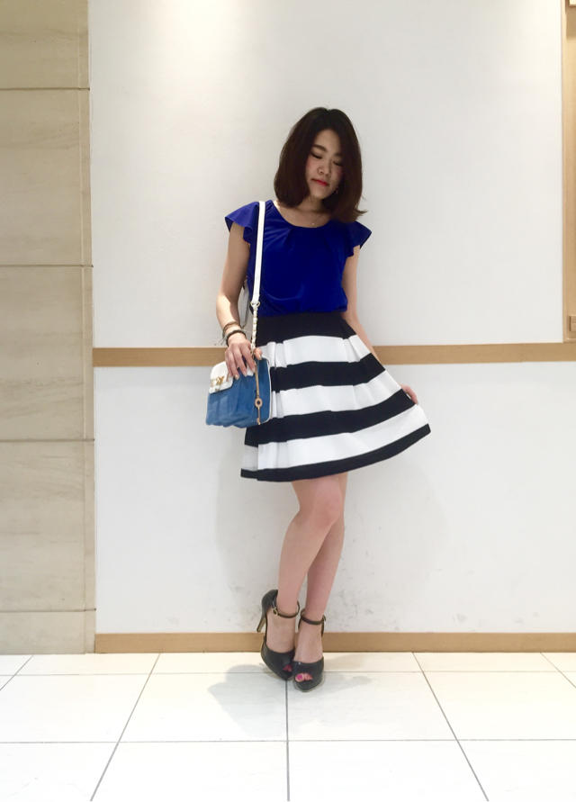 バックスタイルに注目なTOPS♡mai