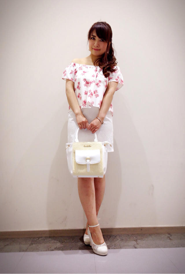 フラワーオフショルブラウス♡marina