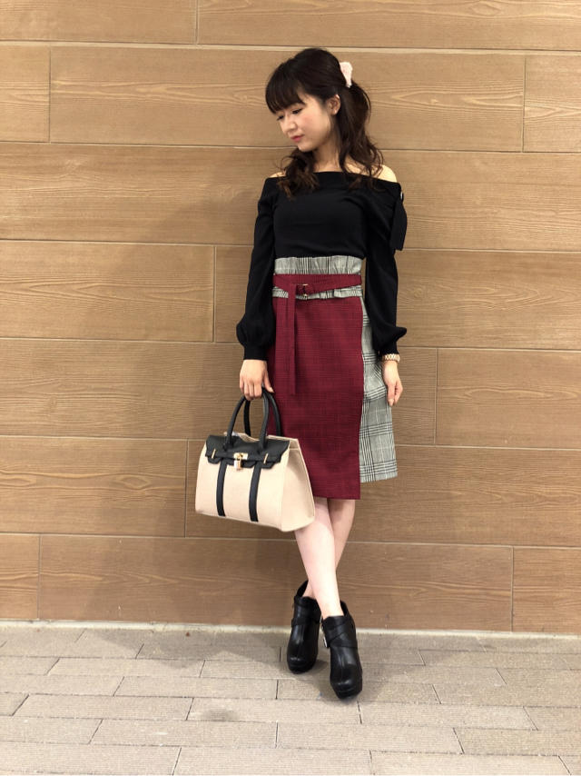 ベルト付きラップ風スカート❤️