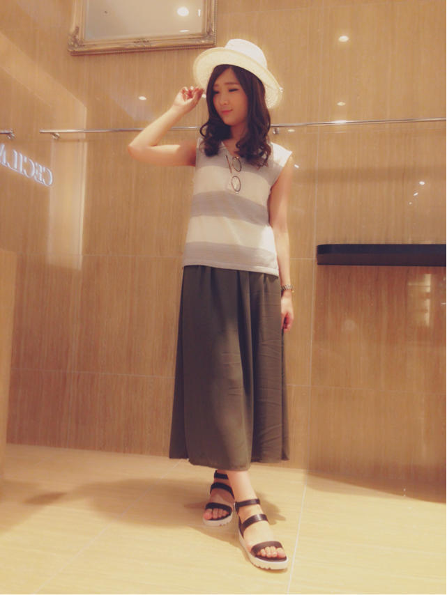 スタッフコーデ