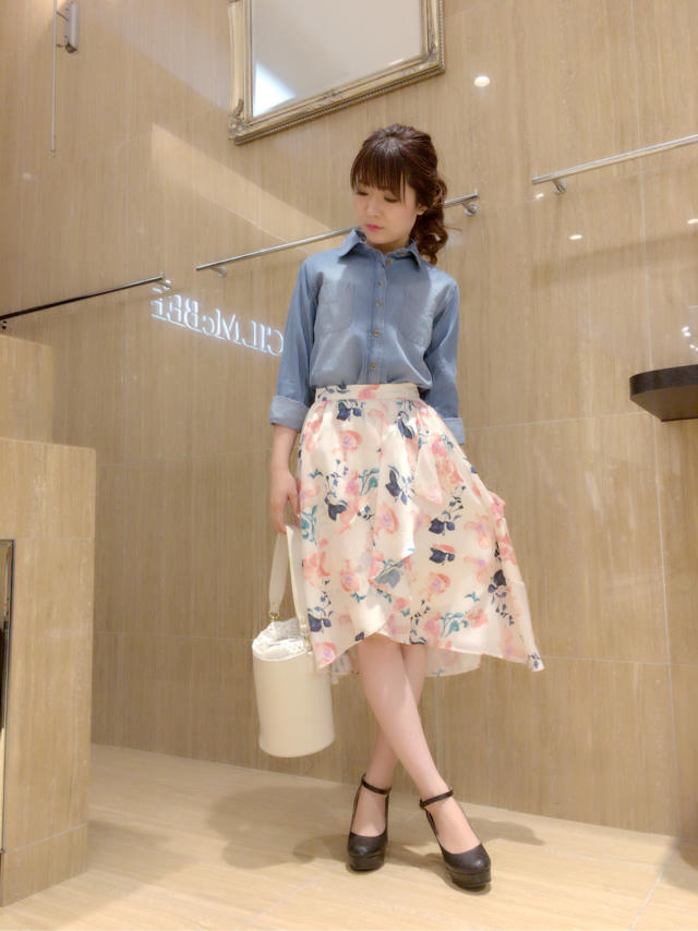 ラッフルスカート❤️大人ガーリーcode