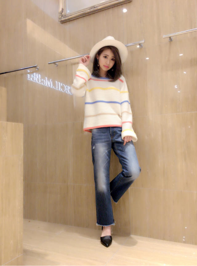 casual code ... // arina