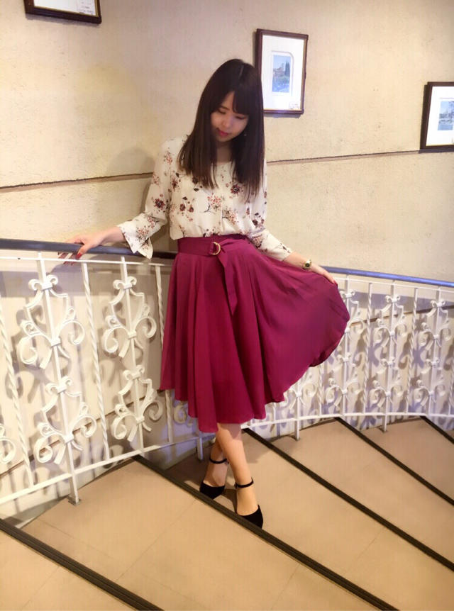 袖フレアブラウス♡本日Wポイント最終日！！