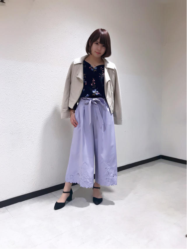 花柄袖フレアブラウス♡