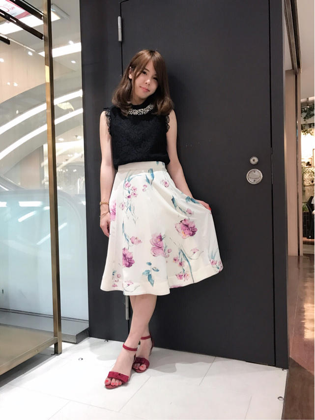 レーストップス♡花柄スカート