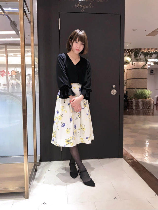 袖リボンブラウス♡
