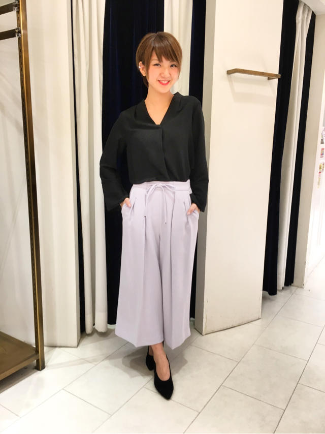 袖コンシャスブラウスのコーデ♡