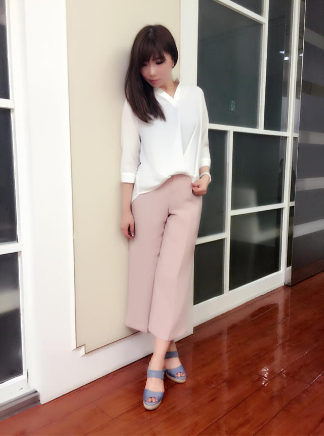 大人気♡とろみブラウス♡