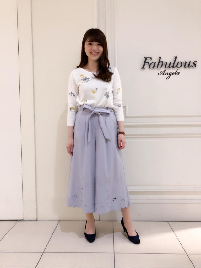 花柄ニットで春を先取り♡