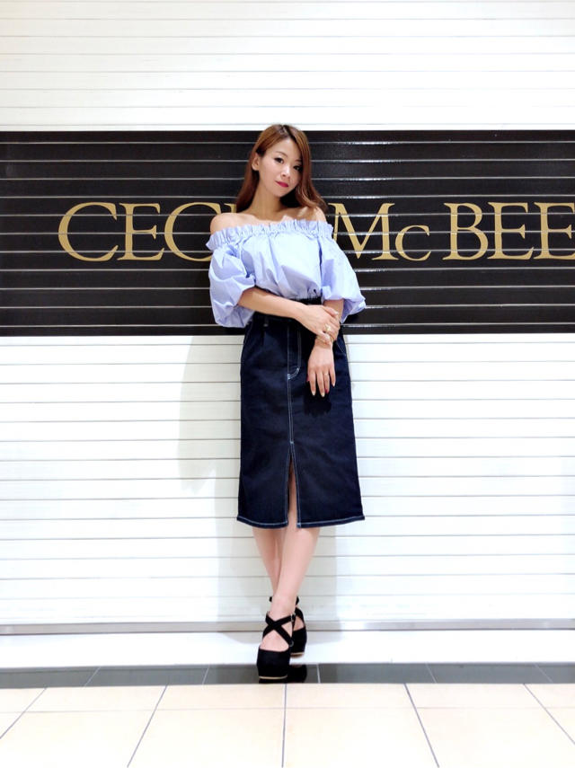 new♡タイトスカートで脚長効果◎＋美脚に♡ゆか