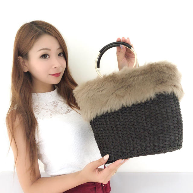 今までになかったファー×カゴbag( ⸝⸝•ᴗ•⸝⸝ )りさ
