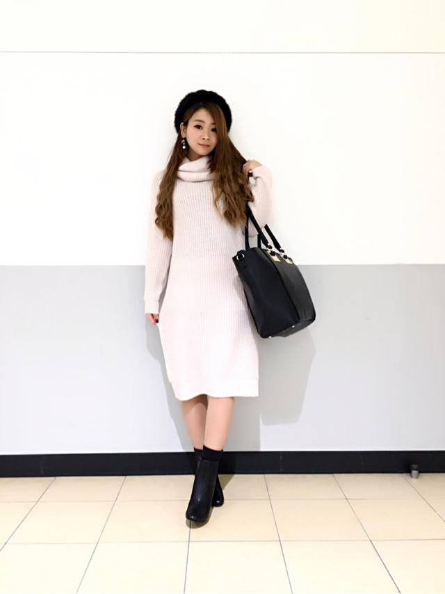 デートに( *´꒳`* )オフタートルワンピ♥はるか