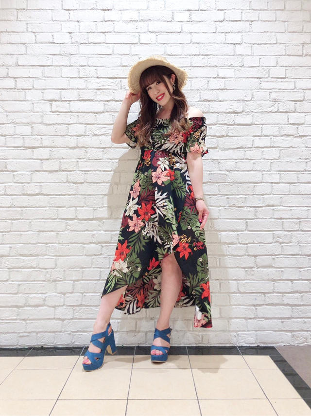 夏に大活躍!!ボタニカルワンピース♡かなこ