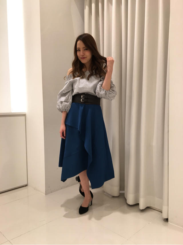 ビビットカラーが可愛い♡イレヘム巻き風スカート♡Rina