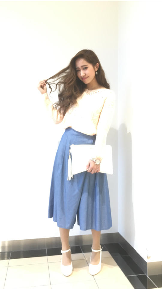 ニット×ワイドパンツ