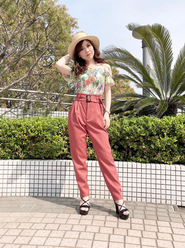 存在感◎花柄シャーリングtops♥はるか
