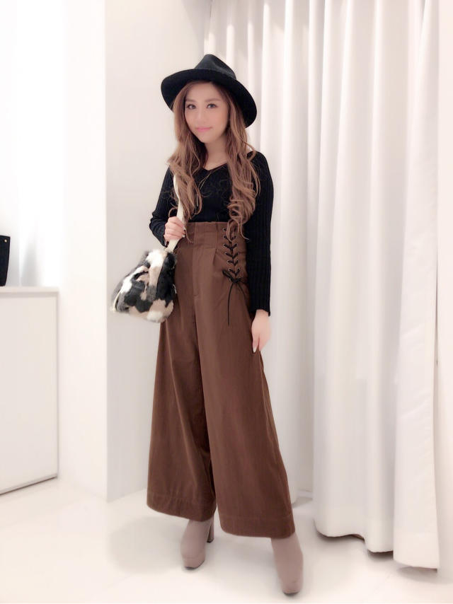 新作のワイドパンツ☆チャン