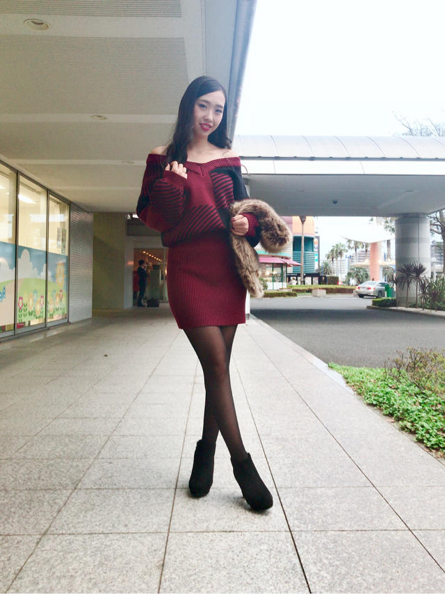 女性らしさ引き立つジオメ柄ニットワンピース( ⸝⸝•ᴗ•⸝⸝ )੭りさ
